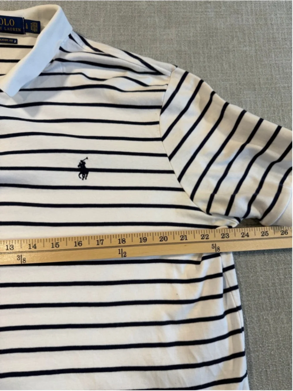 Polo Ralph Lauren white and navy blue striped short sleeve polo shirt men’s L